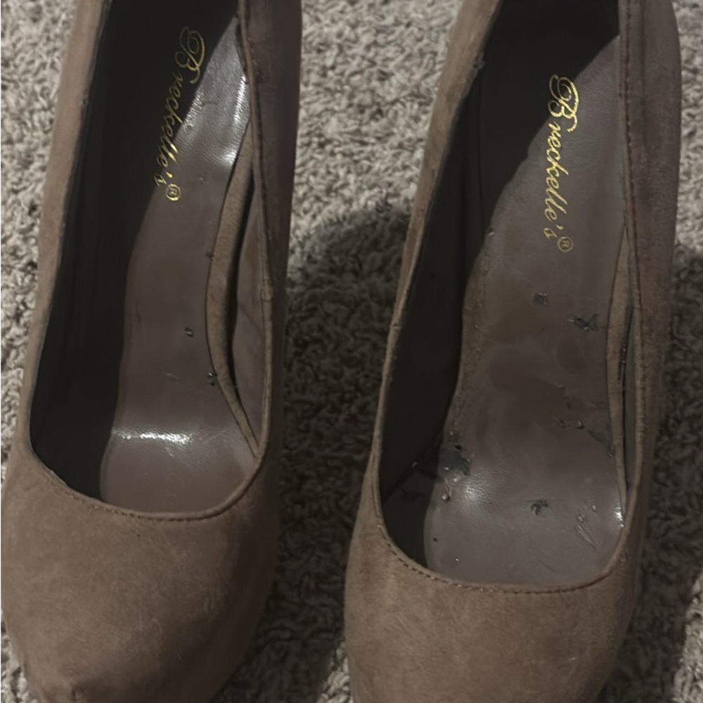 Breckelles Brown Suede Heels Classic Pointed Toe